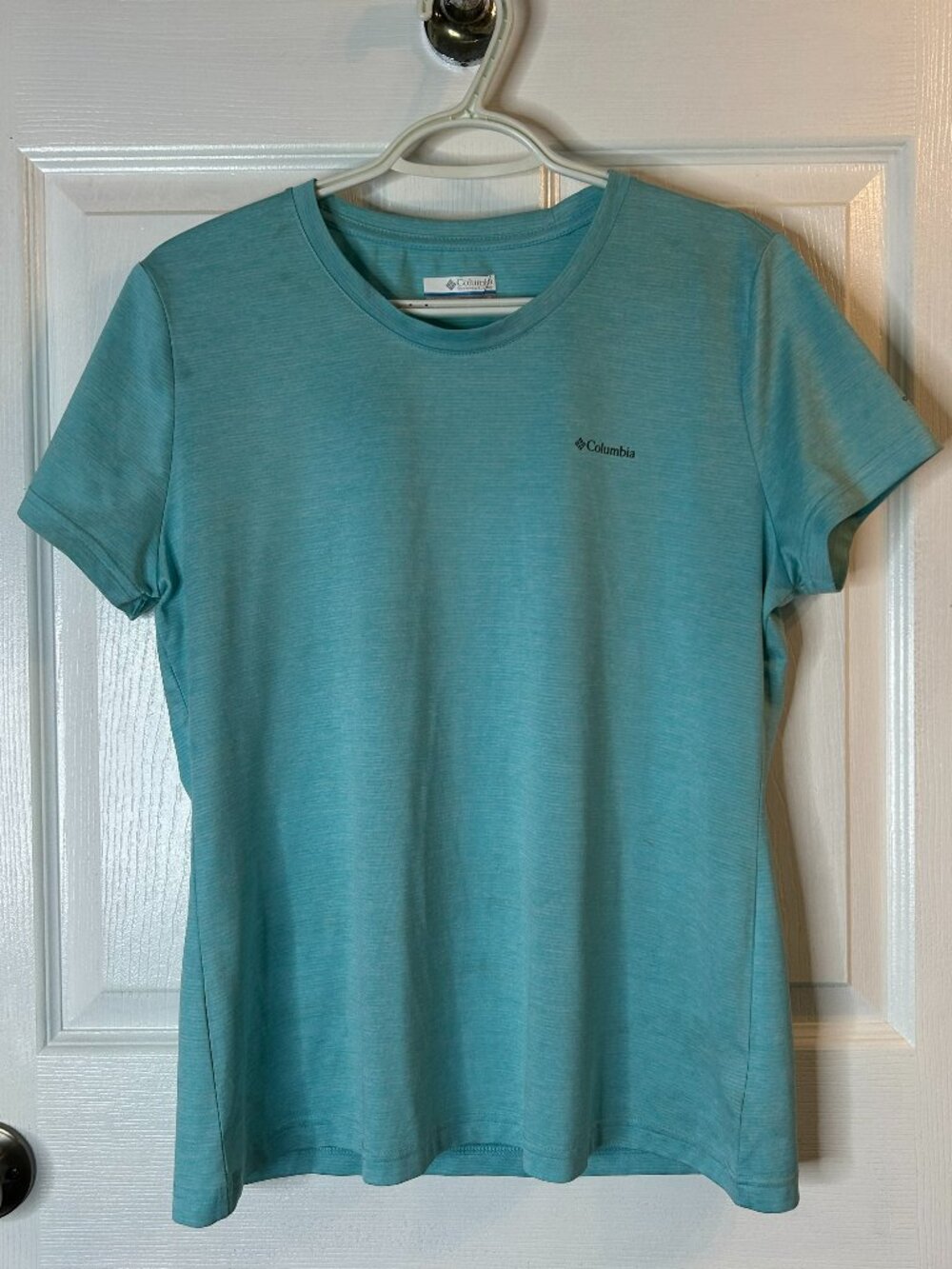 Columbia Teal Short Sleeve Crew Neck Tee – Large